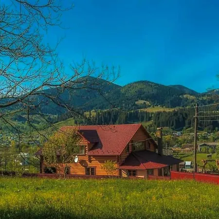 Котедж У Федуся Holiday home Verkhovyna