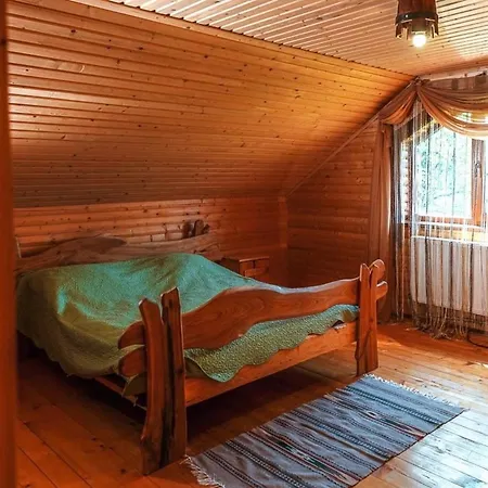 Holiday home Котедж У Федуся
