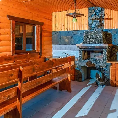 Котедж У Федуся Holiday home Verkhovyna